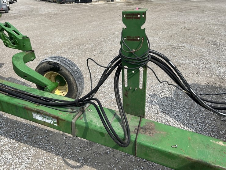2002-john-deere-2400-image-7
