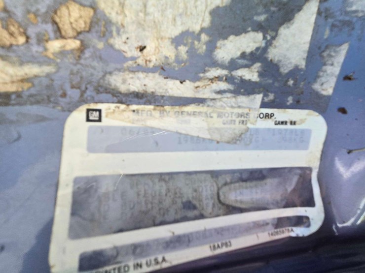 1985-oldsmobile-ninety-eight-regency-image-39