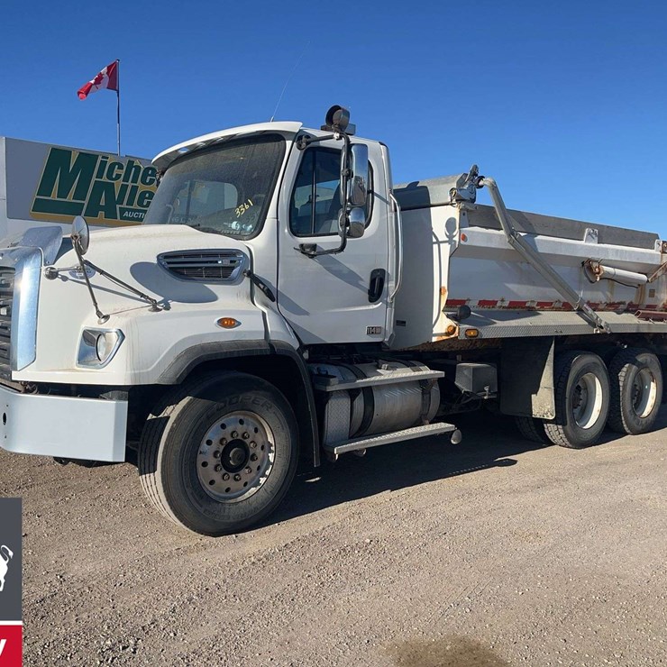 2016 FREIGHTLINER 114SD