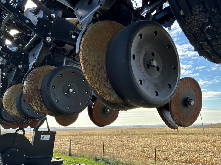 2019-kinze-3140-image-76