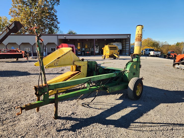 john-deere-35-image-4