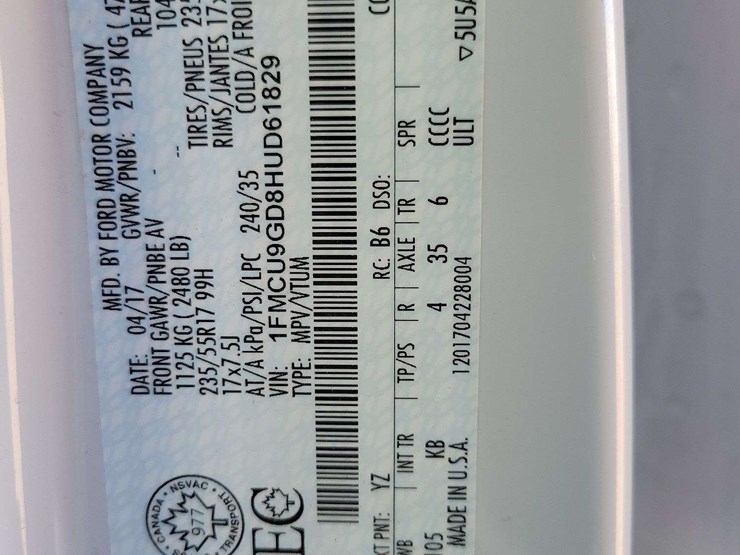 2017-ford-escape-image-28