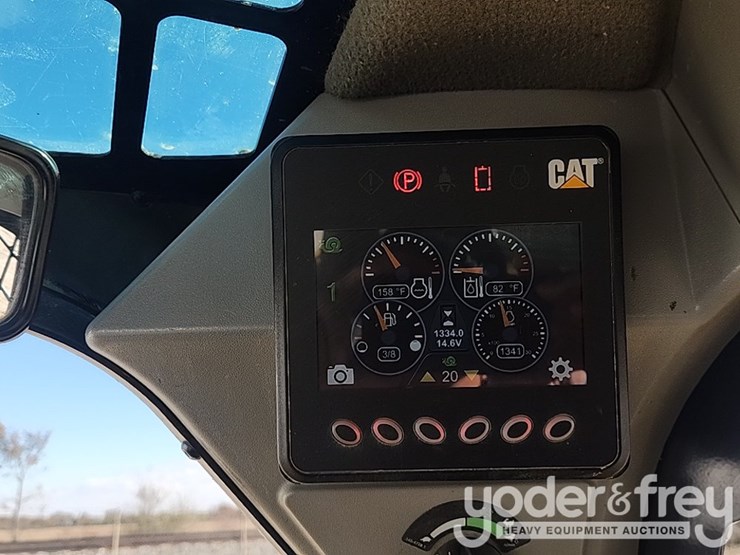 2019-caterpillar-279d-image-24