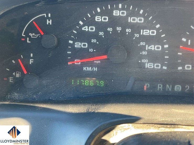 2004-ford-f350-image-11