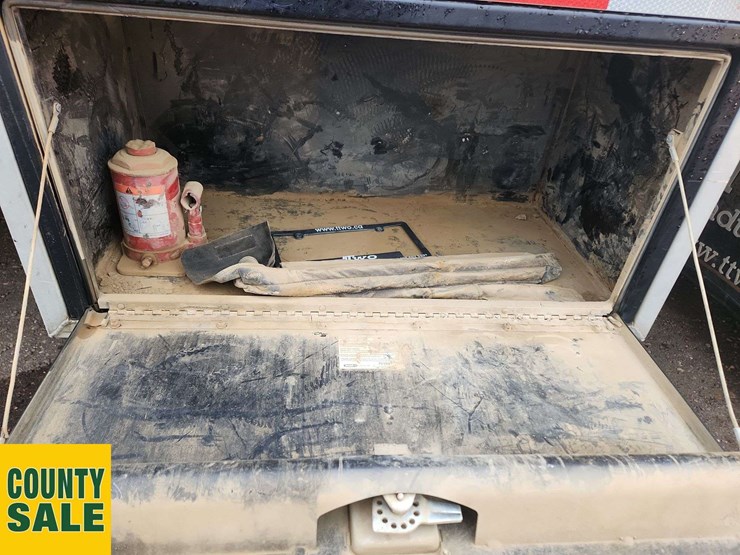 2015-ford-f550-image-22