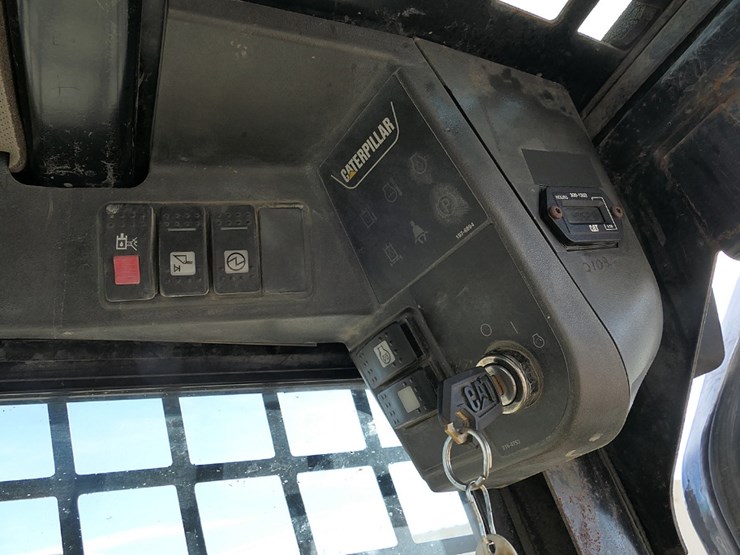 caterpillar-257b-image-24