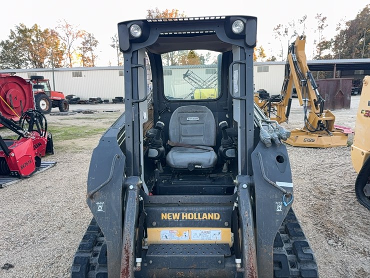 new-holland-c227-image-9