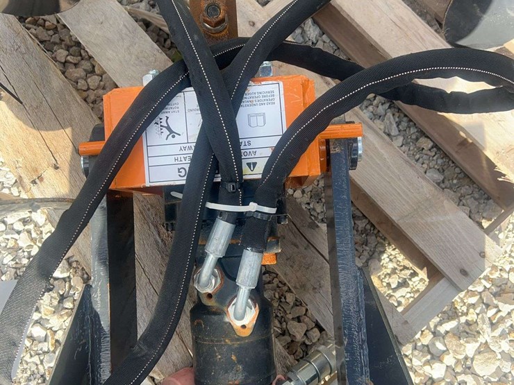 skid-steer-auger-drive-and-bit-set-image-7