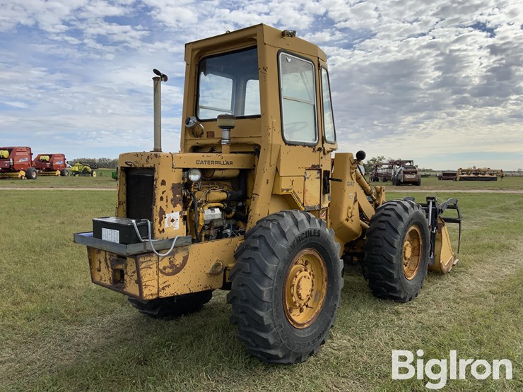 1977-caterpillar-910-image-5