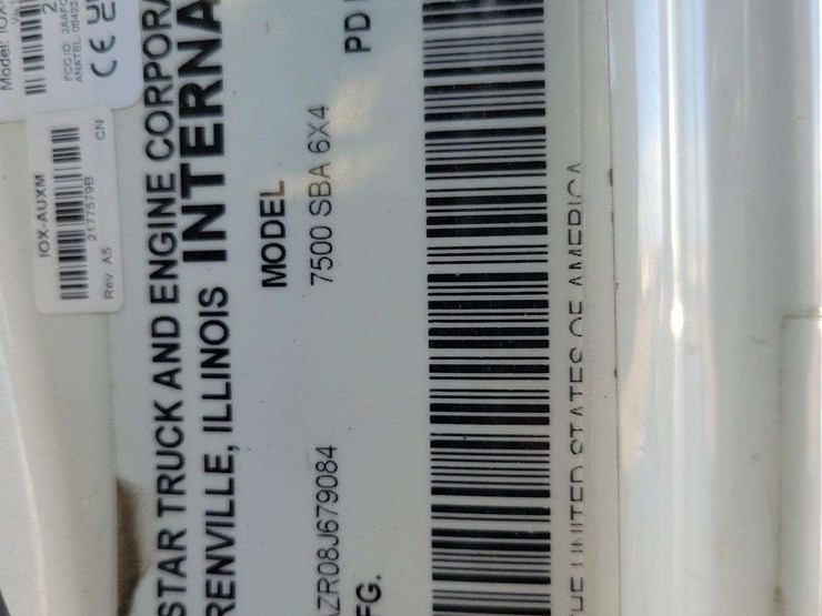 2008-international-workstar-7500-image-30