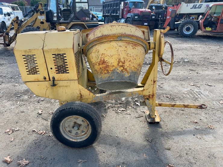 tow-behind-concrete-mixer-image-5