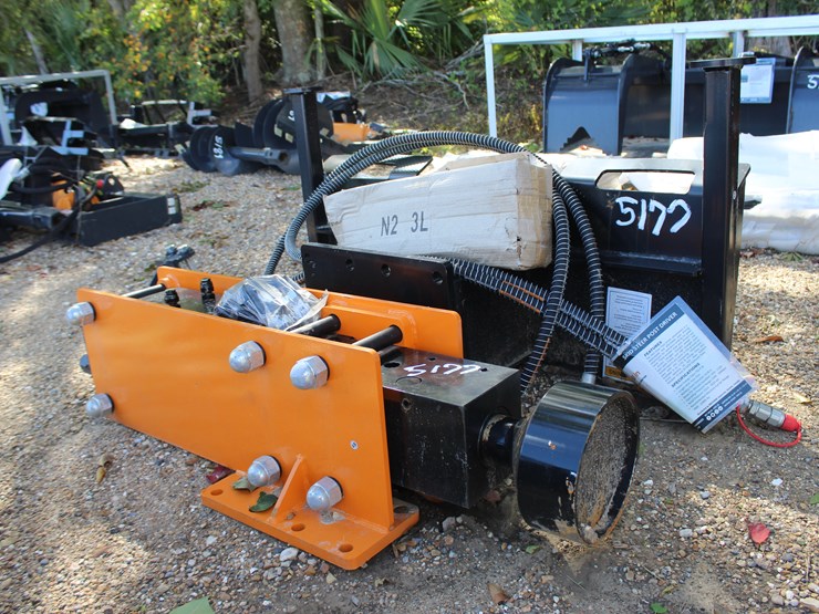 #5177-•-2025-wolverine-post-driver-for-skid-steer-image-1