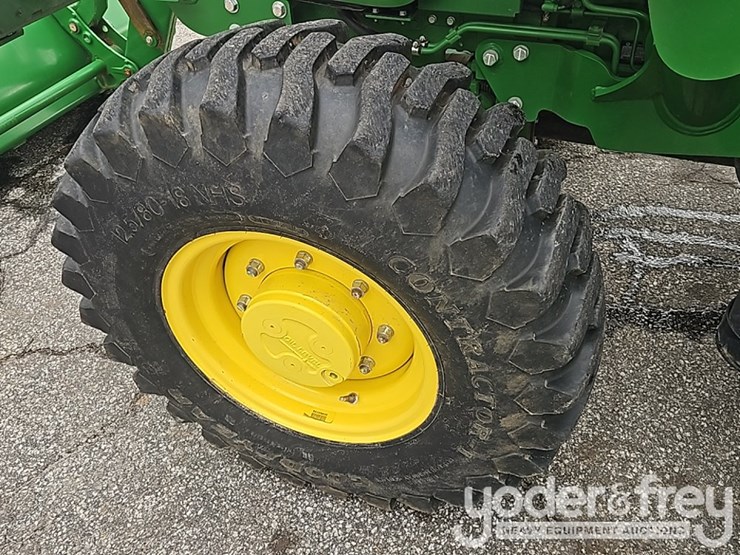 2019-john-deere-5075e-image-12