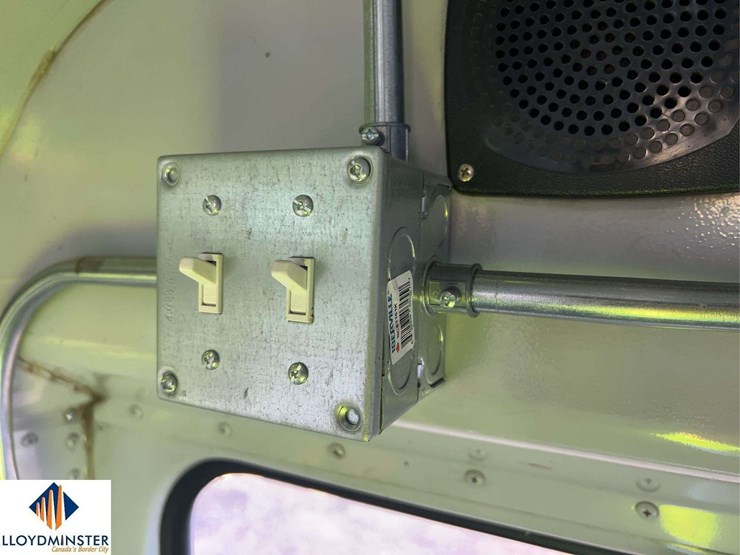 1987-international-1753-image-16