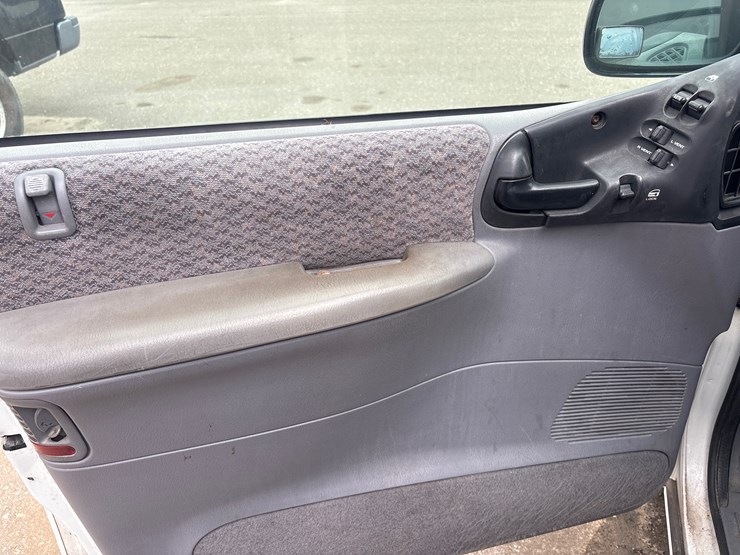 dodge-caravan-image-9