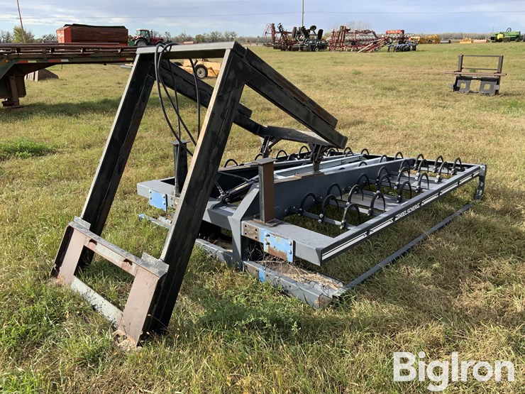 hoelscher-210-bale-grapple-forks-image-5