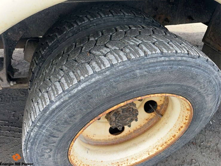 2017-international-durastar-4300-image-10