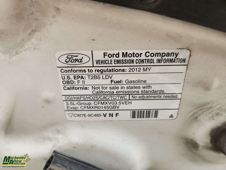 2012-lincoln-mkt-image-31