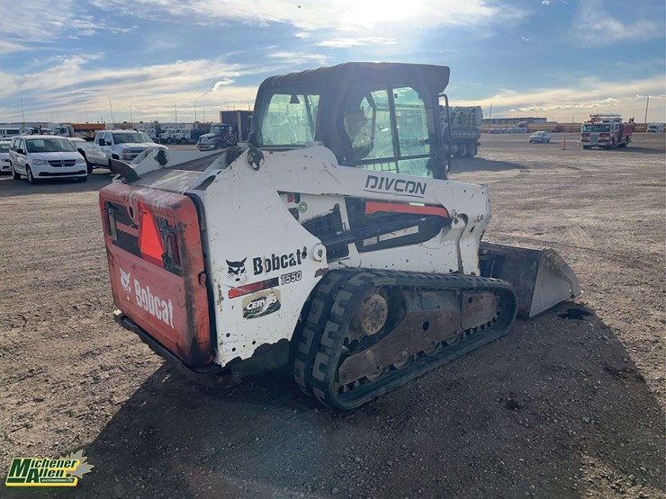 2015-bobcat-t550-image-4
