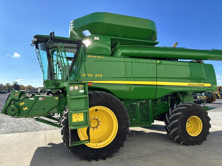 2009-john-deere-9770-sts-image-9