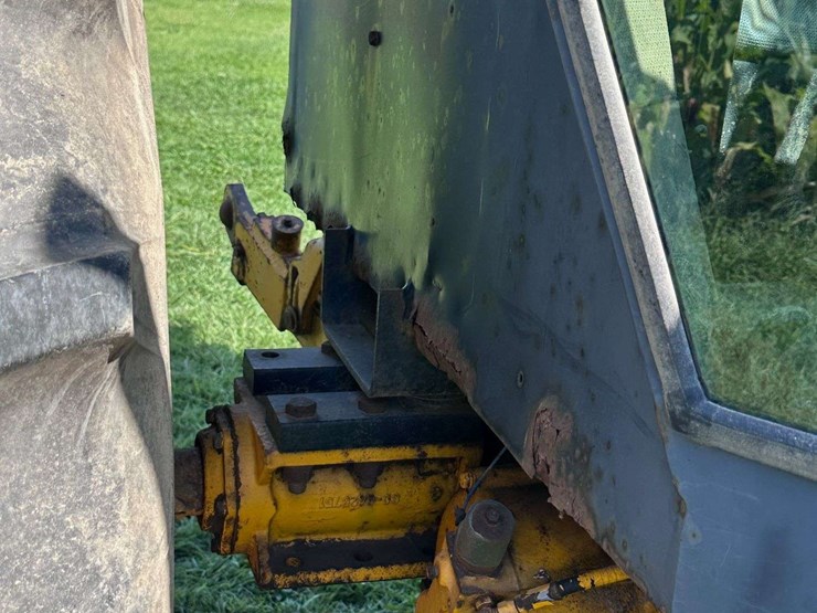 white-american-80-image-32