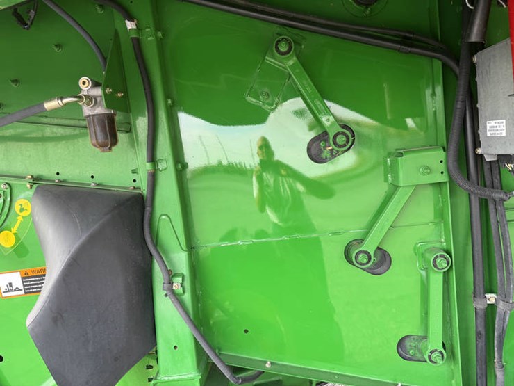 2005-john-deere-9560-sts-image-20