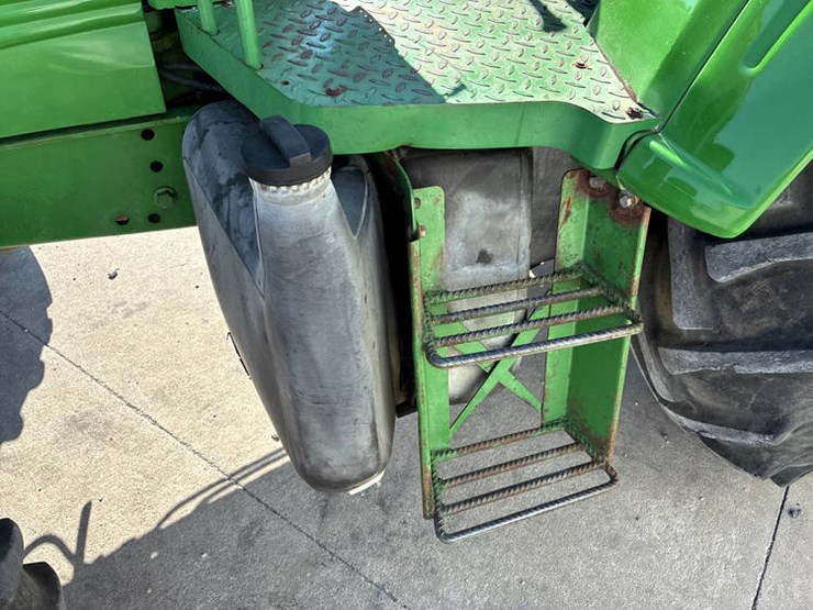 2007-john-deere-6215-image-26