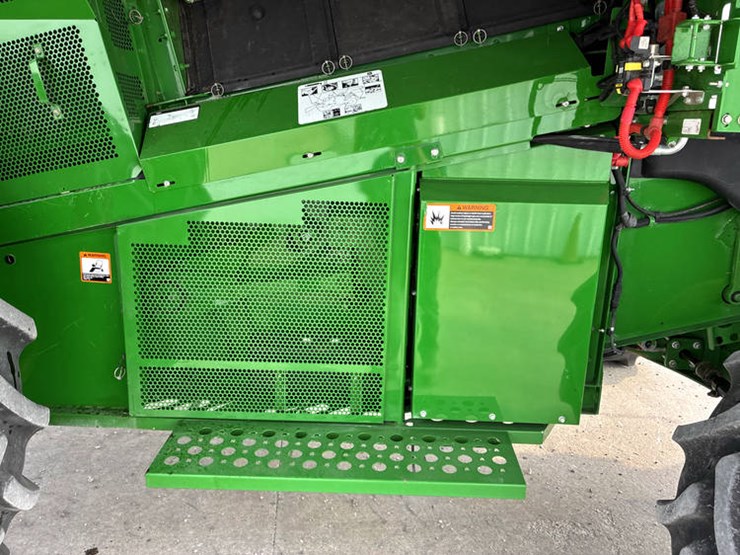 2018-john-deere-s780-image-55