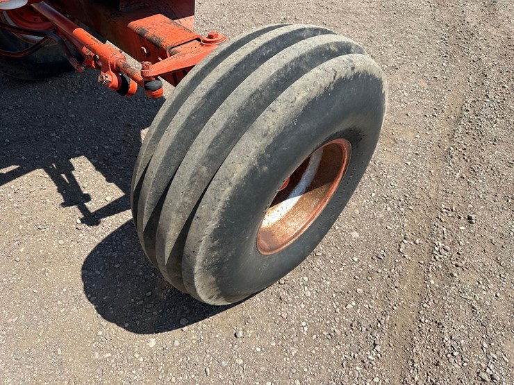 1979-case-2390-tractor-image-16