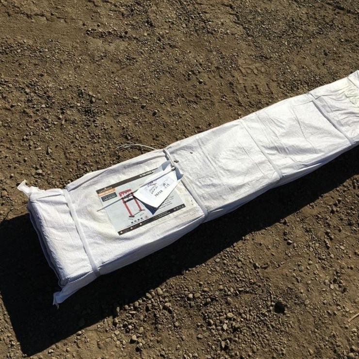 Unused LandHonor LDH-SP12 12-Ton Shop Press.