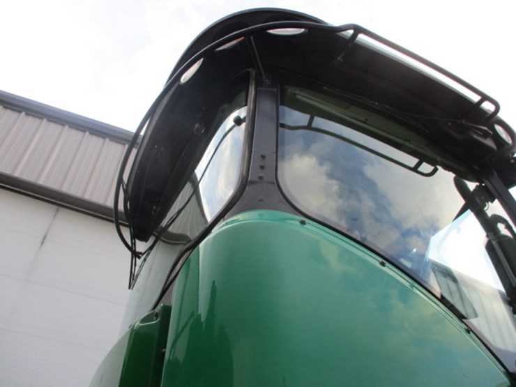 2017-john-deere-9570r-image-27