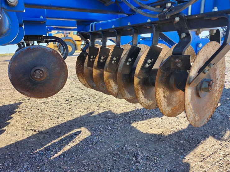 2013-landoll-7431-23-image-12