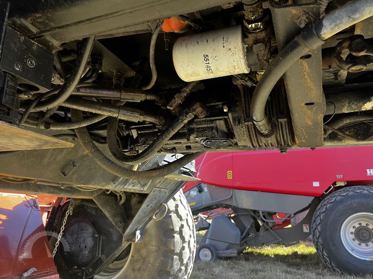 2005-hesston-9260-image-11