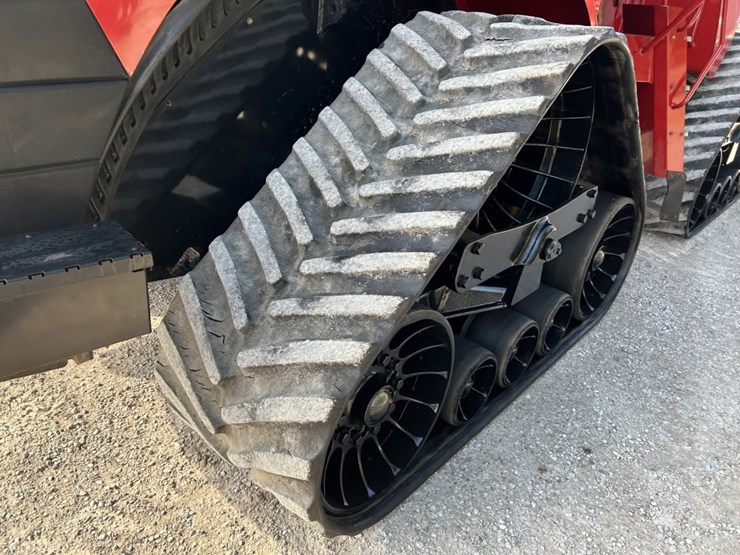 2013-case-ih-steiger-550-hd-image-58