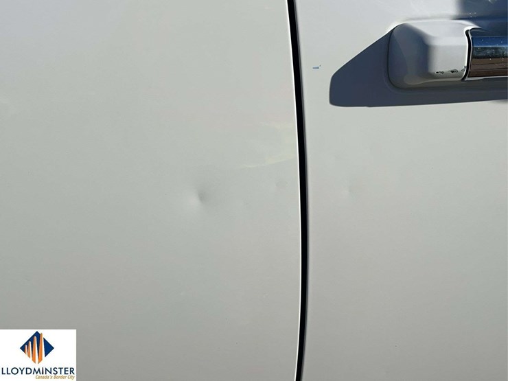 2011-ram-1500-slt-image-30