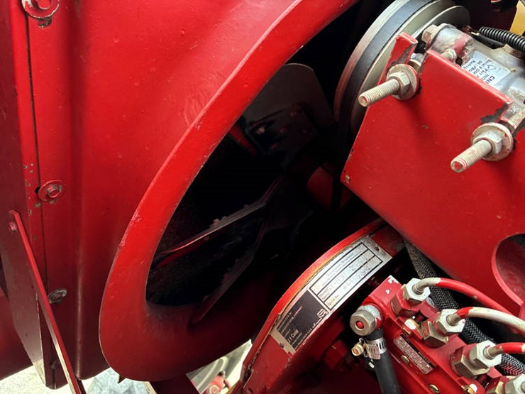 1990-case-ih-1660-image-91