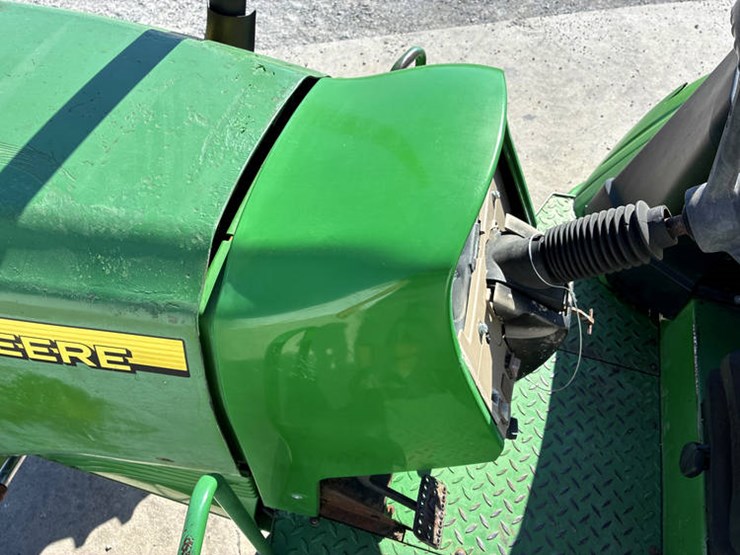 2007-john-deere-6215-image-52