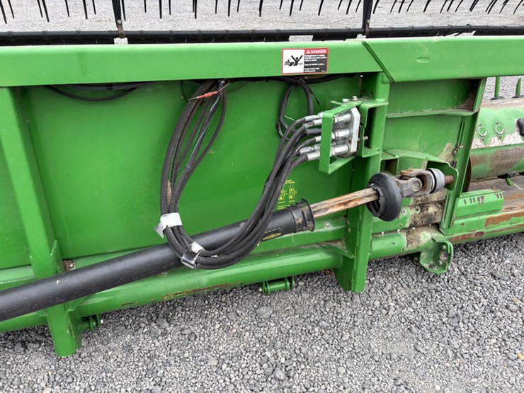 2012-john-deere-625f-image-8