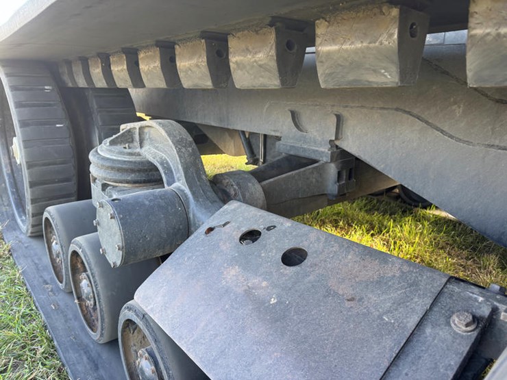 john-deere-11-image-6