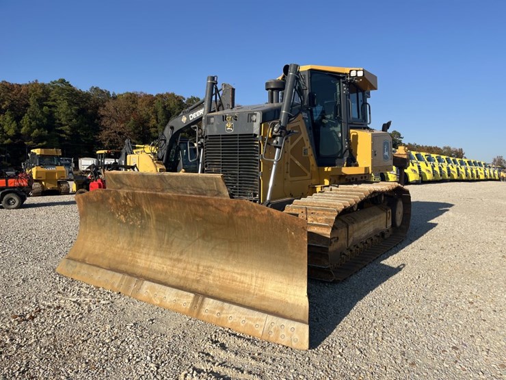 2021-deere-850l-wlt-image-2