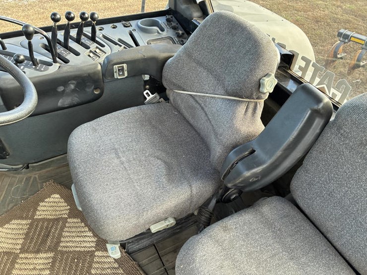 #114632-•-cat-85e-#6js00405-image-75