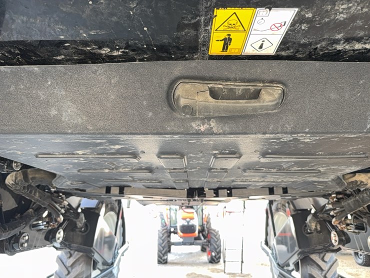 2023-new-holland-sp.310f-image-34