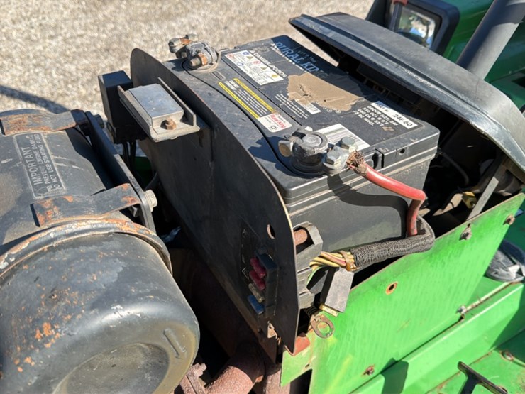 #2401-•-john-deere-855-compact-utility-tractor*-image-22