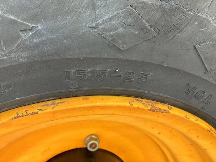 2018-jcb-930-image-40
