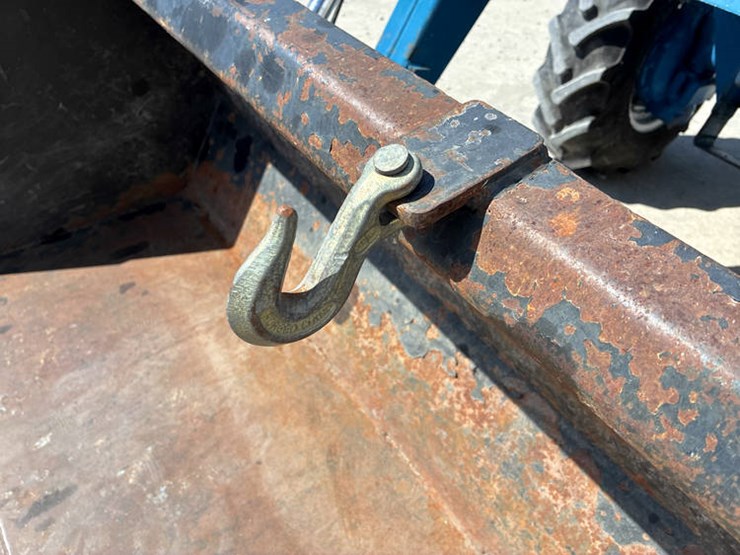 new-holland-2120-image-15