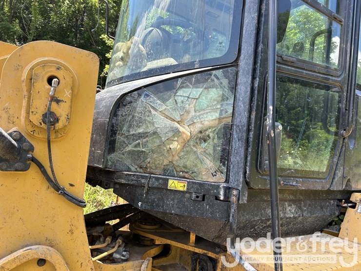 2021-caterpillar-930m-image-5