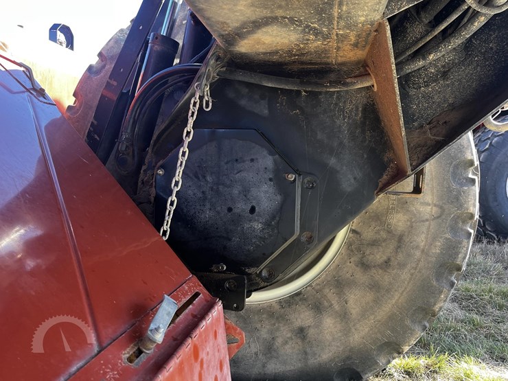 2005-hesston-9260-image-18