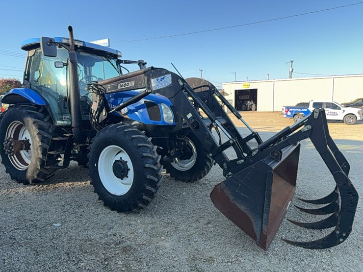 new-holland-t6070-image-15