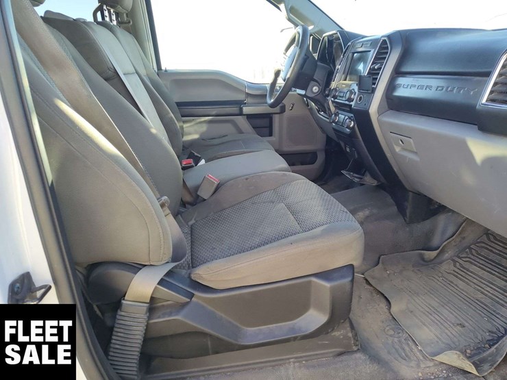 2017-ford-f350-image-18