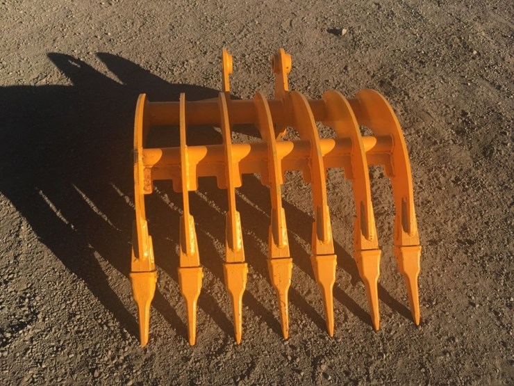 caterpillar-305-image-2